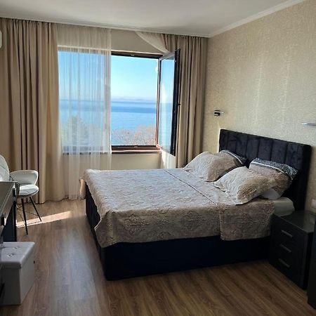 Luxury Seaview Penthouse Apartments At Valencia Gardens Burgas Exterior foto