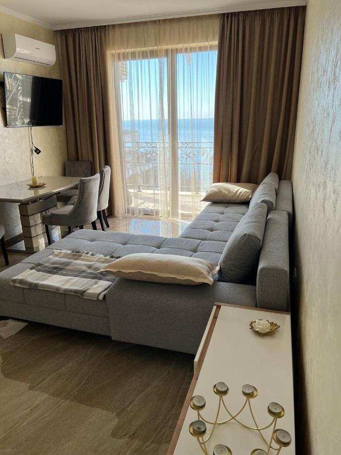 Luxury Seaview Penthouse Apartments At Valencia Gardens Burgas Exterior foto